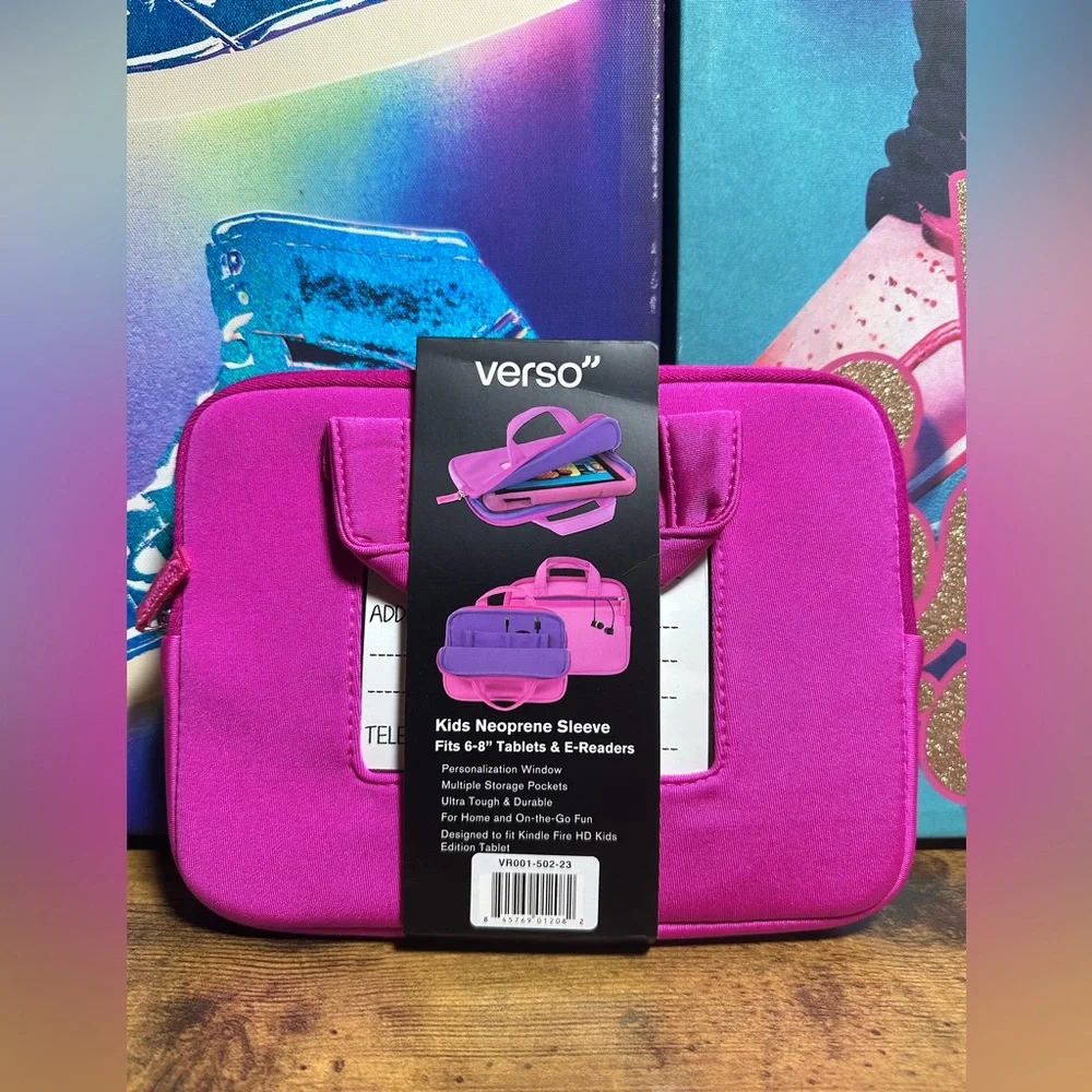 Verso Kids Neoprene Sleeve -Fits 6-8” Tablets & E-Readers - Pink (Purple Inside)